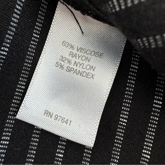 J. Jill Ponte Polka dot Pants Slim Leg size Medium Petite Black White Women’s - Picture 7 of 7